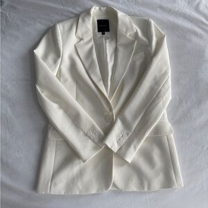 Dynamite Off-White Tailored Blazer